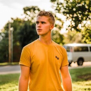 Meet your Posher, Jameson